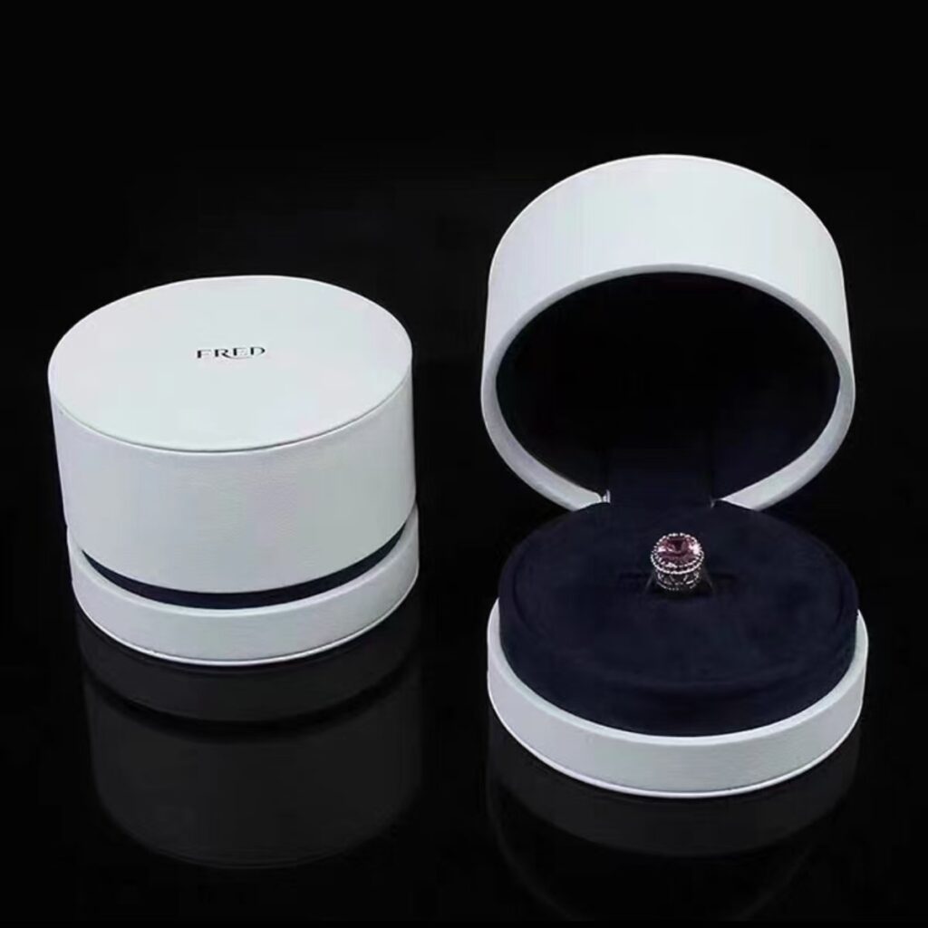 fred ring box